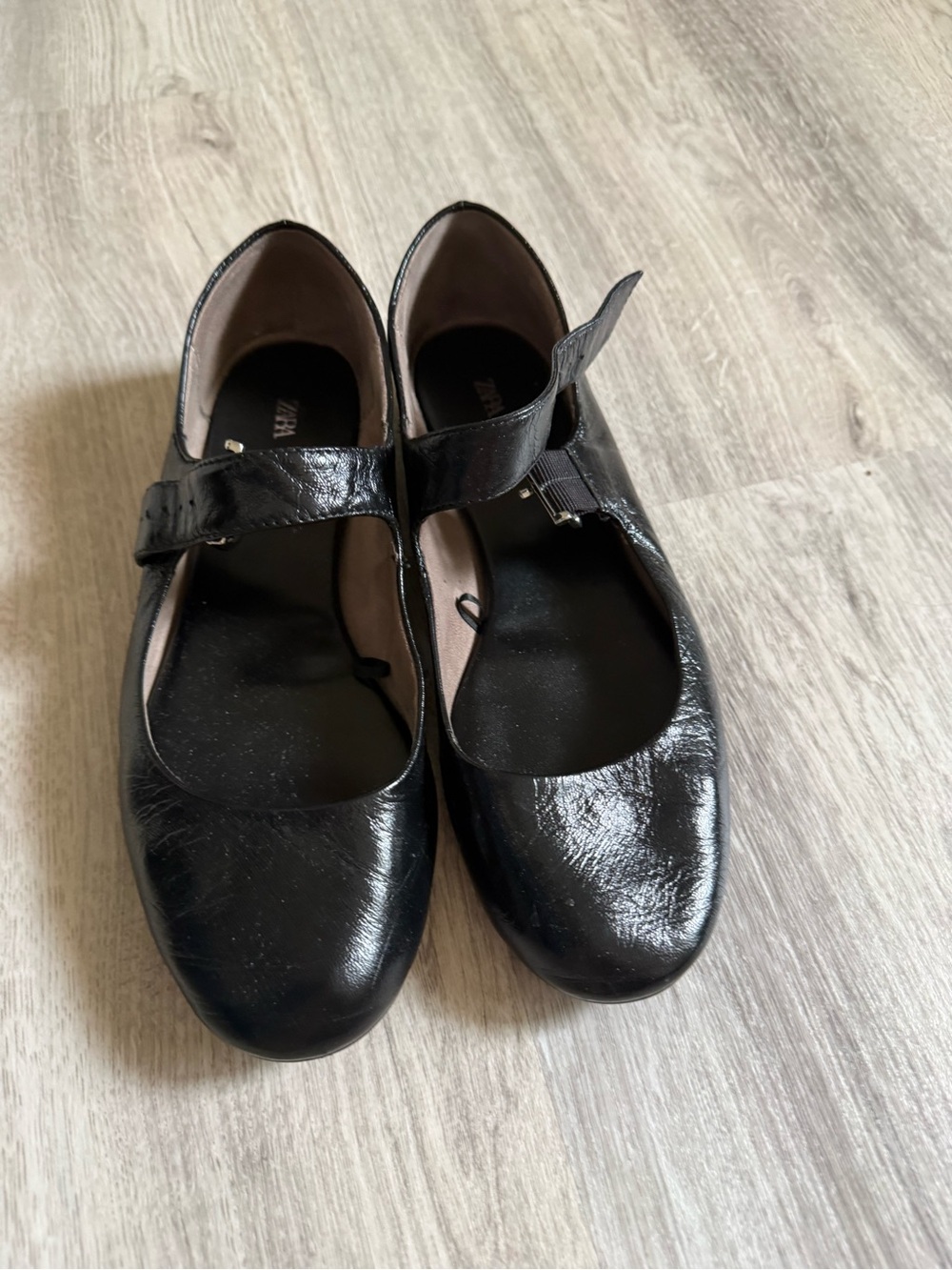 Black Mary Jane ZARA leather ballet flats size 8